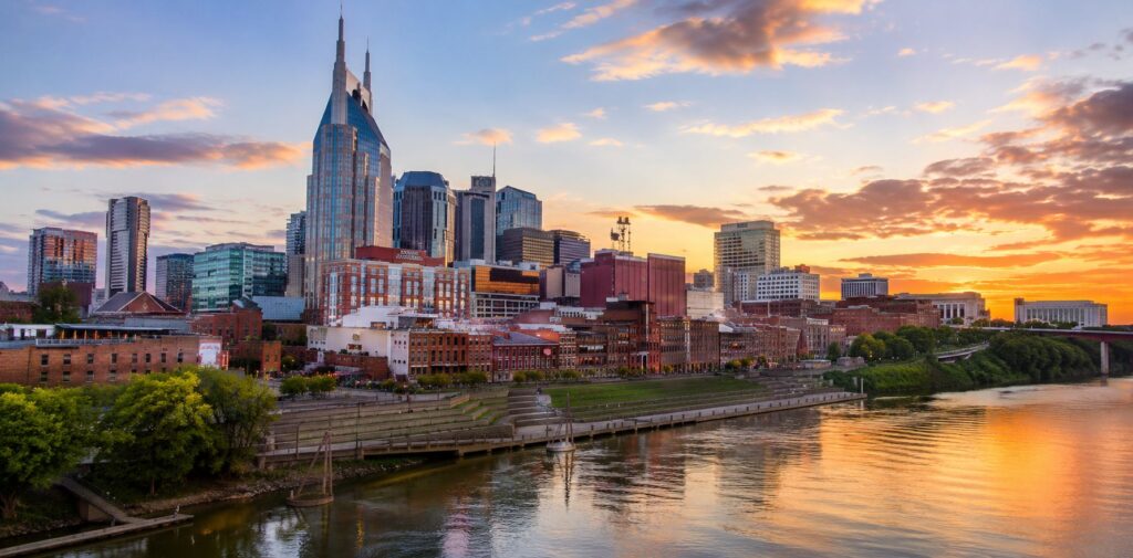 Broadway honky-tonks, Nashville, Tennessee